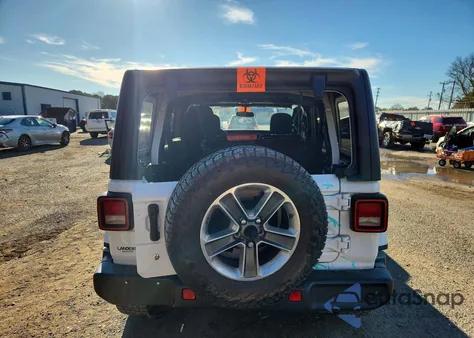 2019 Jeep Wrangler Unlimited Sahara из США, поврежденный, VIN 1C4HJXEG5KW669900